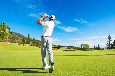 Let’s Golf！A Swinging Good Time For Everyone!